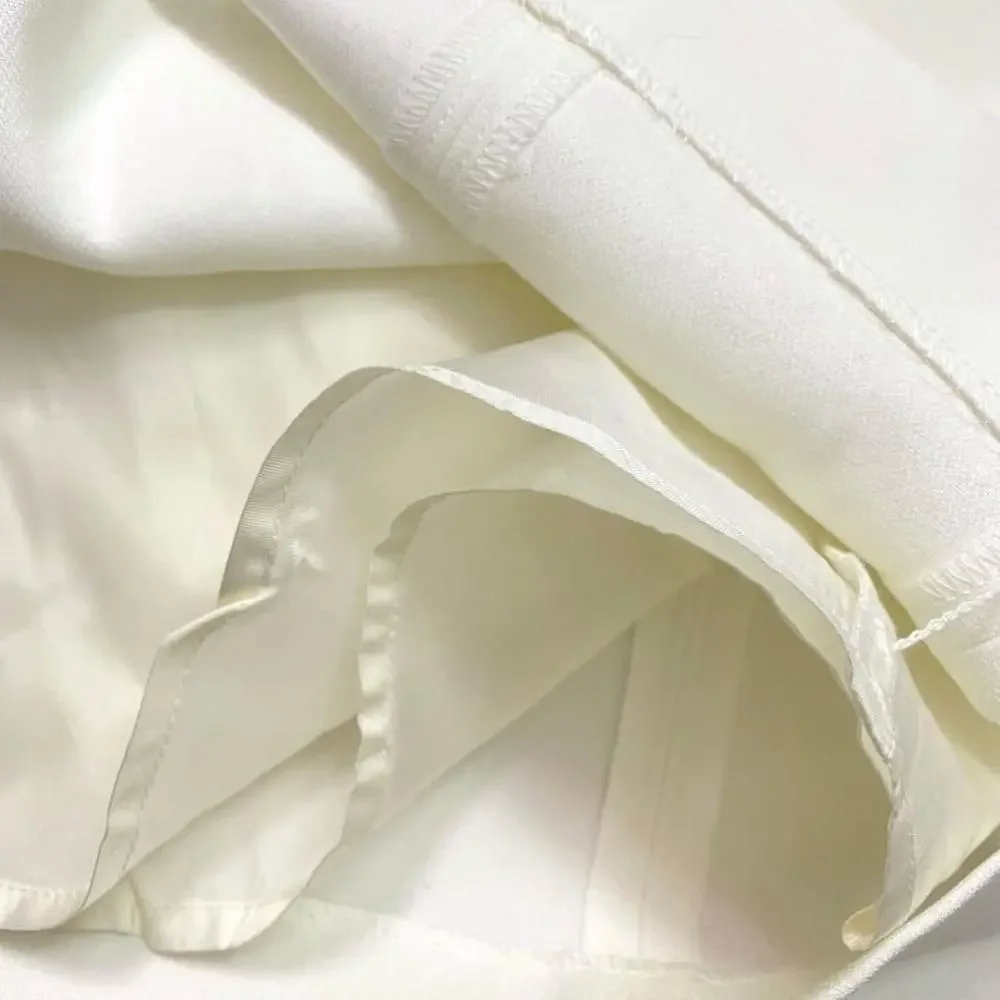 Aritiza Babaton - Hopper Skirt - Picture 8 of 11